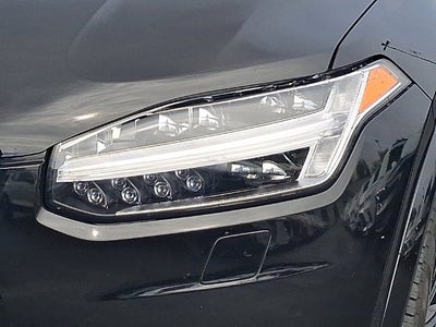 2025 Volvo XC90 Plug-In Hybrid Plus
