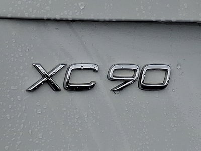 2025 Volvo XC90 Plug-In Hybrid Ultra