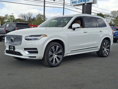 2025 Volvo XC90 Plug-In Hybrid Ultra