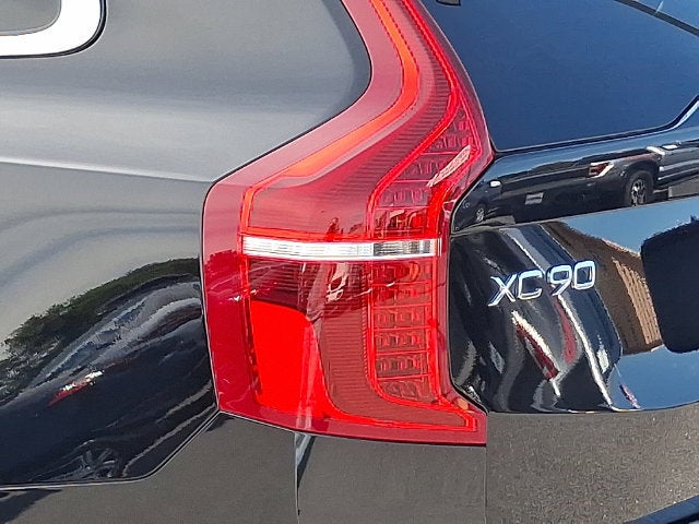 2025 Volvo XC90 Plug-In Hybrid Ultra