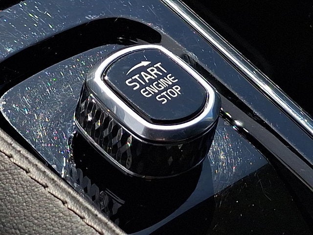 2025 Volvo XC90 Plug-In Hybrid Ultra