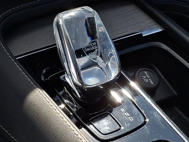 2025 Volvo XC90 Plug-In Hybrid Ultra