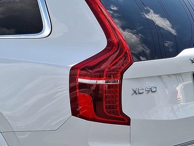 2025 Volvo XC90 Plug-In Hybrid Ultra