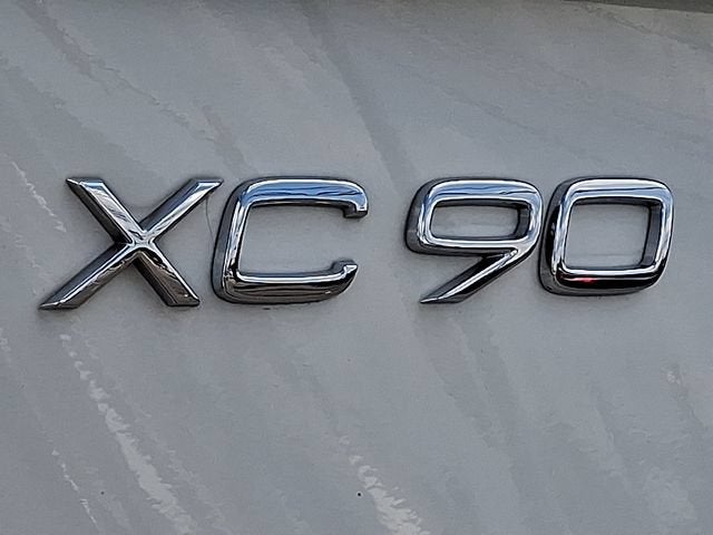 2025 Volvo XC90 Plug-In Hybrid Ultra