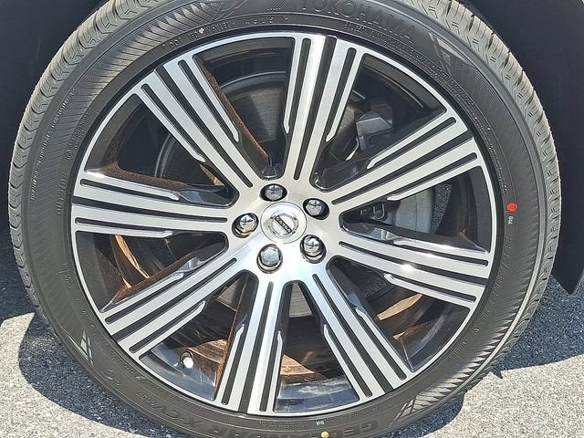 2025 Volvo XC90 Plug-In Hybrid Ultra