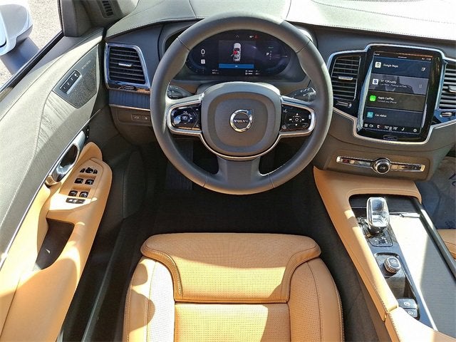 2025 Volvo XC90 Plug-In Hybrid Ultra