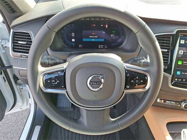 2025 Volvo XC90 Plug-In Hybrid Ultra