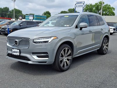 2025 Volvo XC90 Plug-In Hybrid Ultra