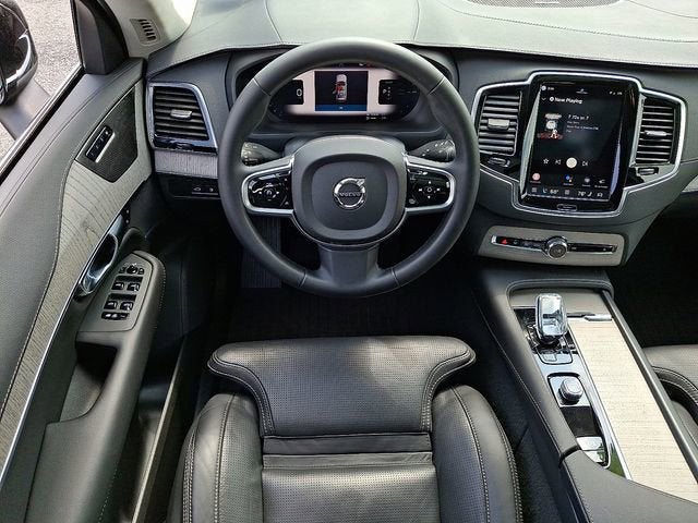 2025 Volvo XC90 Plug-In Hybrid Ultra