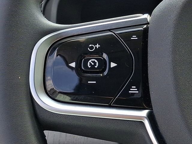2025 Volvo XC90 Plug-In Hybrid Ultra