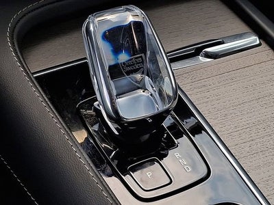 2025 Volvo XC90 Plug-In Hybrid Ultra