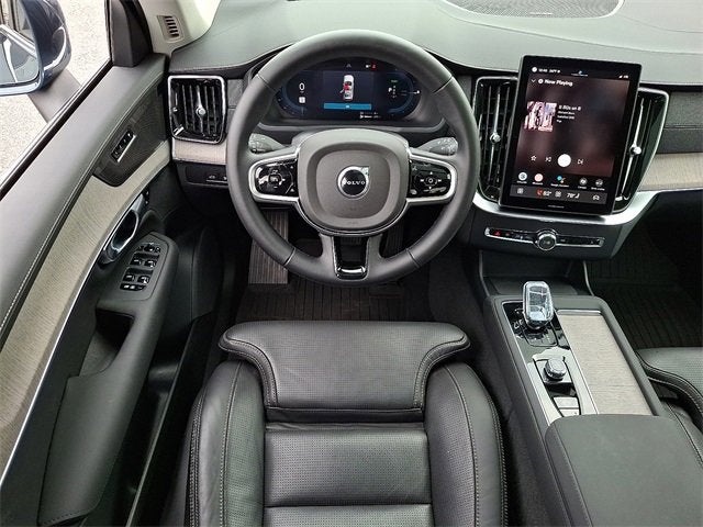 2025 Volvo XC90 Plug-In Hybrid Ultra