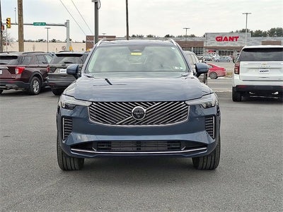 2025 Volvo XC90 Plug-In Hybrid Ultra