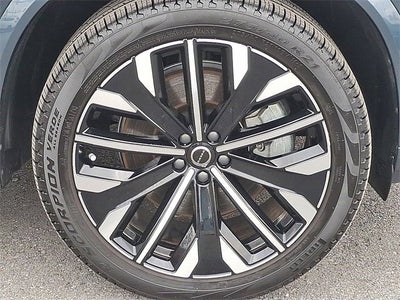 2025 Volvo XC90 Plug-In Hybrid Ultra