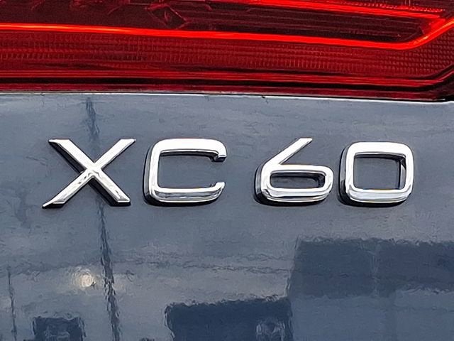 2025 Volvo XC60 Plug-In Hybrid Plus