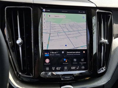 2025 Volvo XC60 Plug-In Hybrid Plus