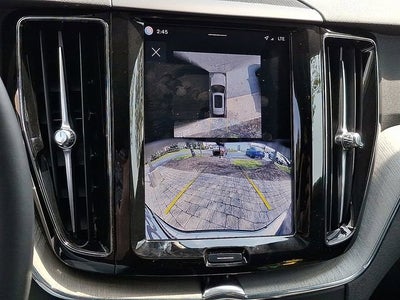 2025 Volvo XC60 Plug-In Hybrid Plus