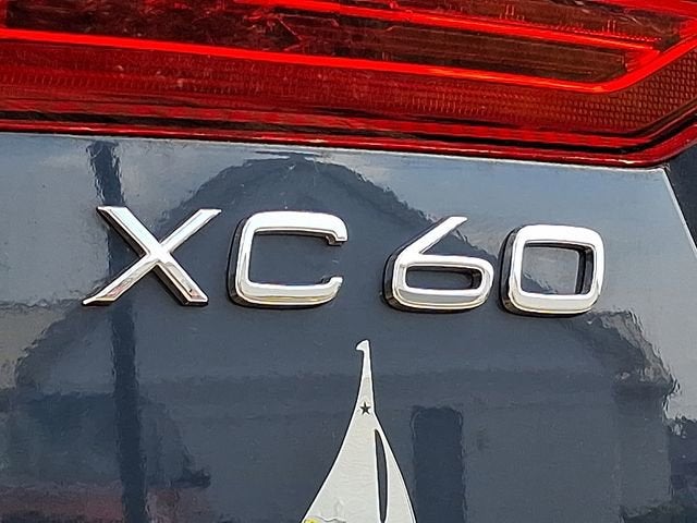 2025 Volvo XC60 Plug-In Hybrid Plus