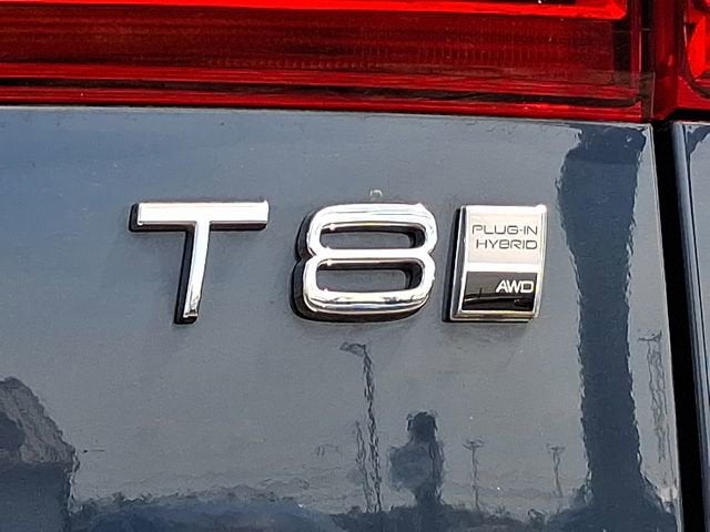 2025 Volvo XC60 Plug-In Hybrid Plus