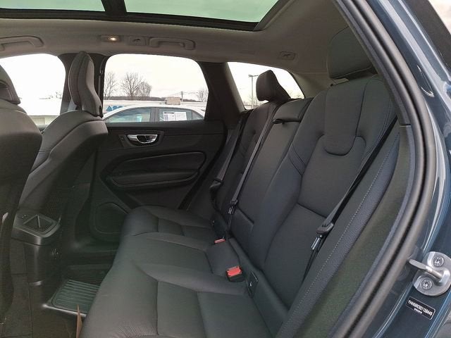 2025 Volvo XC60 Plug-In Hybrid Plus