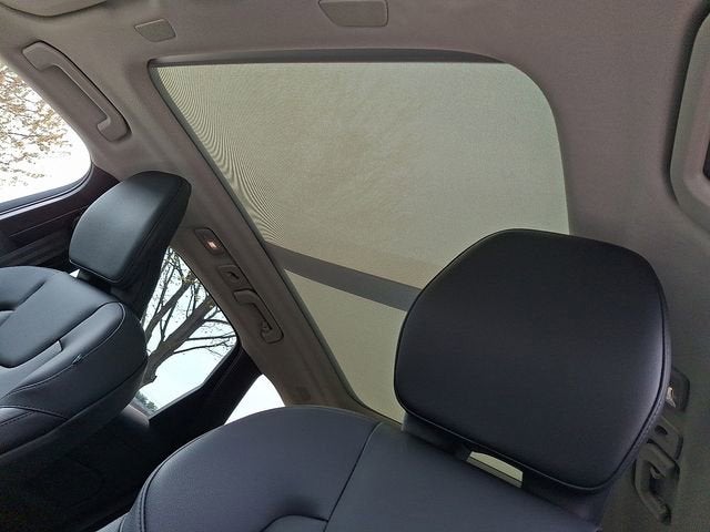 2025 Volvo XC60 Plug-In Hybrid Core