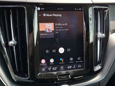 2025 Volvo XC60 Plug-In Hybrid Core