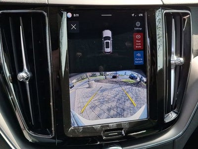 2025 Volvo XC60 Plug-In Hybrid Core