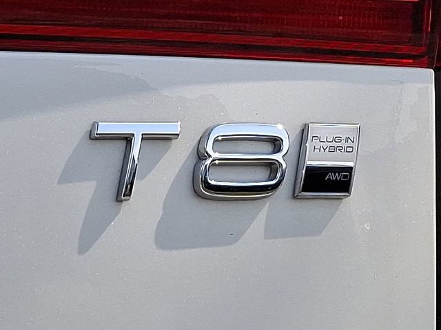 2025 Volvo XC60 Plug-In Hybrid Core