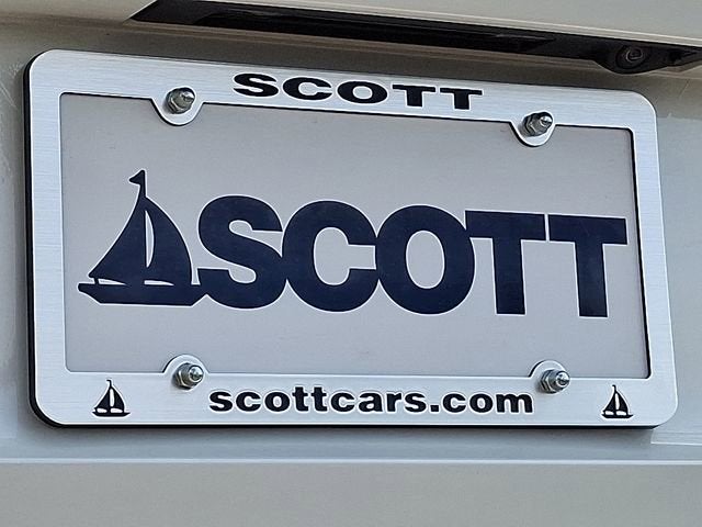 2025 Volvo XC60 Plug-In Hybrid Core