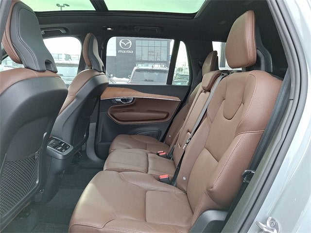 2024 Volvo XC90 Plus Bright Theme