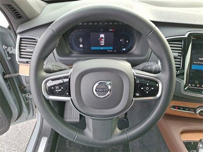 2024 Volvo XC90 Plus Bright Theme