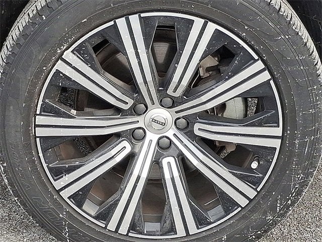 2024 Volvo XC90 Plus Bright Theme