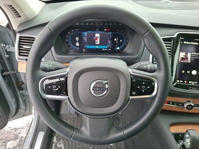 2024 Volvo XC90 Plus Bright Theme