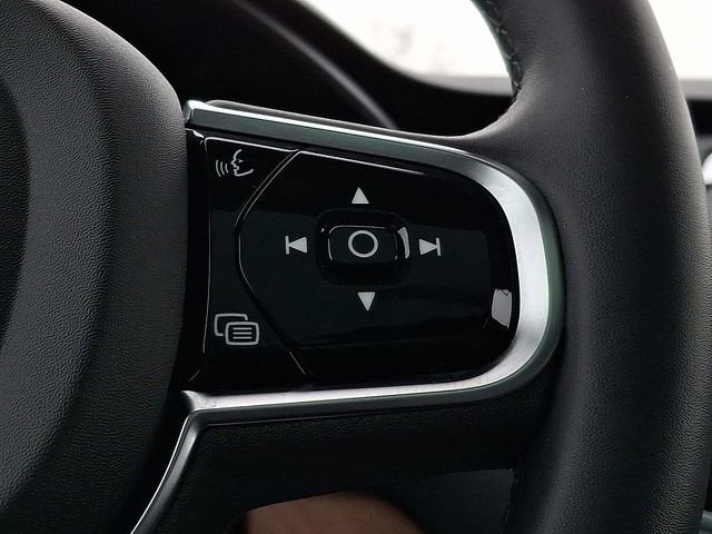 2024 Volvo XC90 Plus Bright Theme