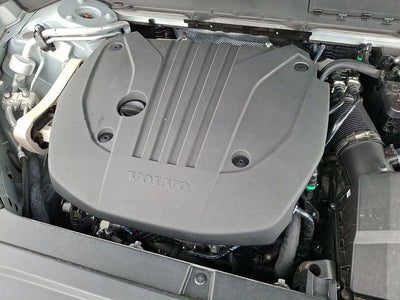 2024 Volvo XC90 Plus Bright Theme