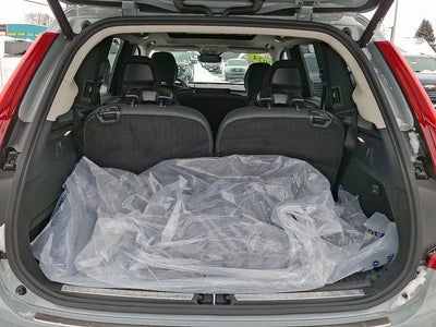 2024 Volvo XC90 Plus Bright Theme