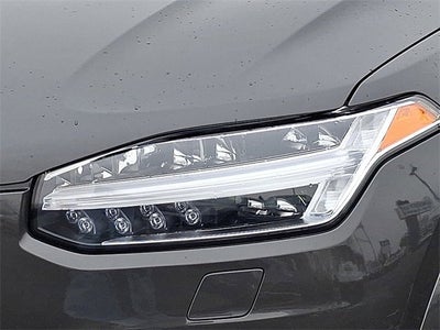2024 Volvo XC90 Plus Bright Theme