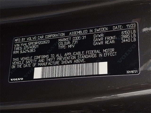 2024 Volvo XC90 Plus Bright Theme