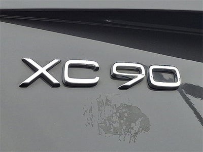 2024 Volvo XC90 Plus Bright Theme
