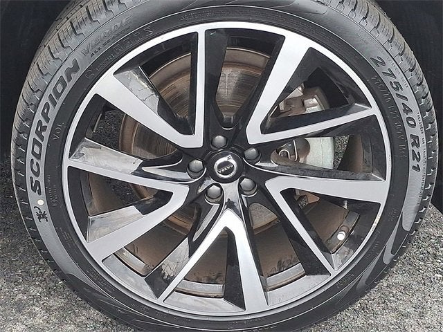 2024 Volvo XC90 Plus Bright Theme