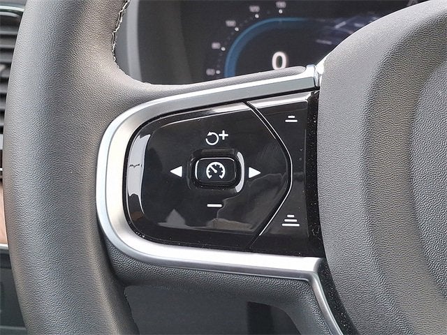 2024 Volvo XC90 Plus Bright Theme