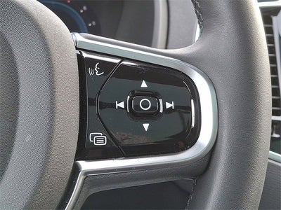 2024 Volvo XC90 Plus Bright Theme