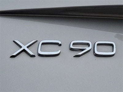 2024 Volvo XC90 Plus Bright Theme