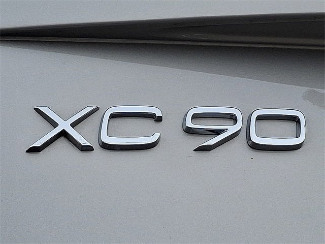 2024 Volvo XC90 Plus Bright Theme