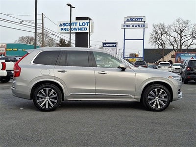 2024 Volvo XC90 Plus Bright Theme
