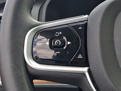 2023 Volvo XC90 Plus