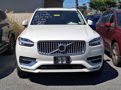 2023 Volvo XC90 Plus