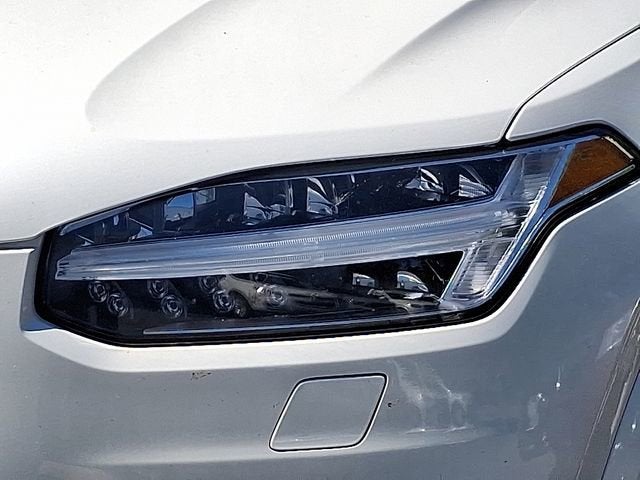 2023 Volvo XC90 Plus