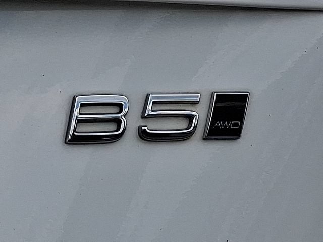 2023 Volvo XC90 Plus