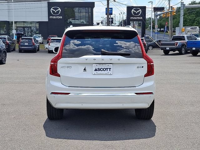 2023 Volvo XC90 Plus
